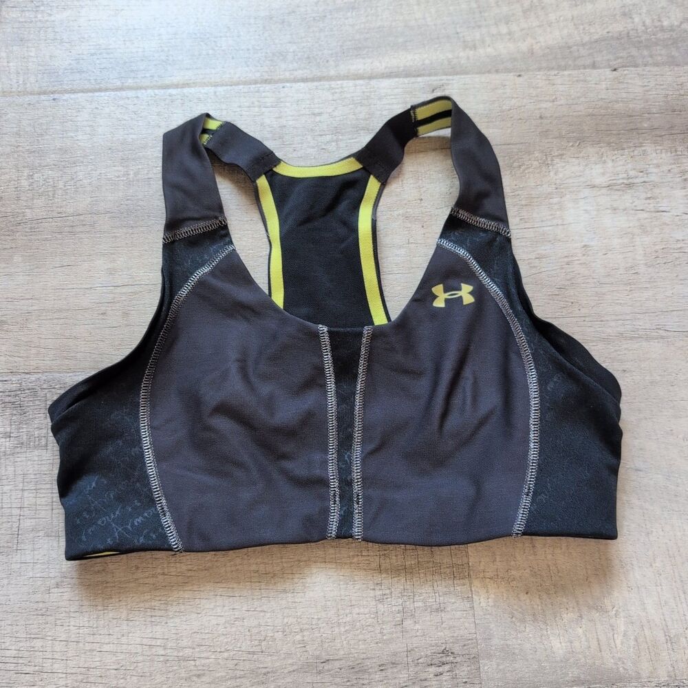 Under Armour womens Wireless Lined Sport Bra Size 32A Black